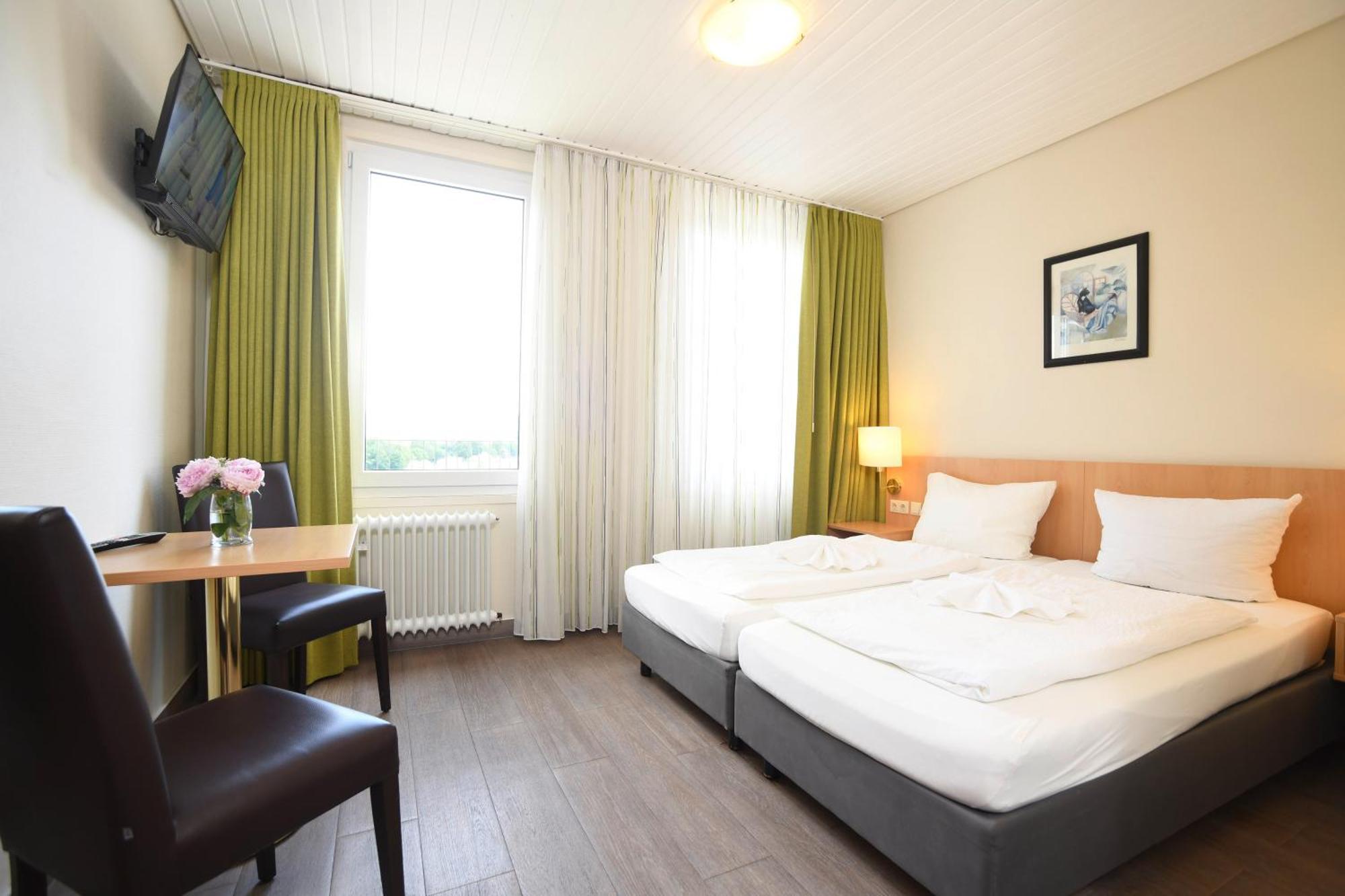 Hotel Kiekenstein Stahle Экстерьер фото